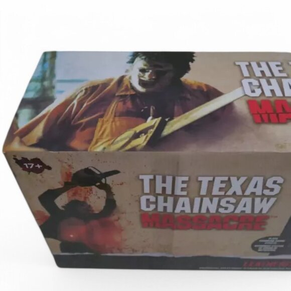 The Texas Chainsaw Massacre Leatherface Pathway LED Stakes Halloween Decor NEW - Picture 8 of 9